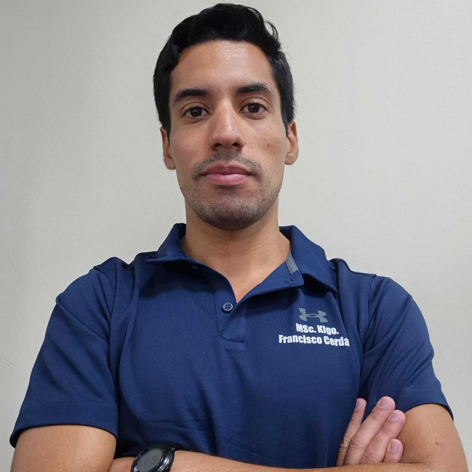 Francisco Cerda Vásquez, kinesiólogo de Neumovital
